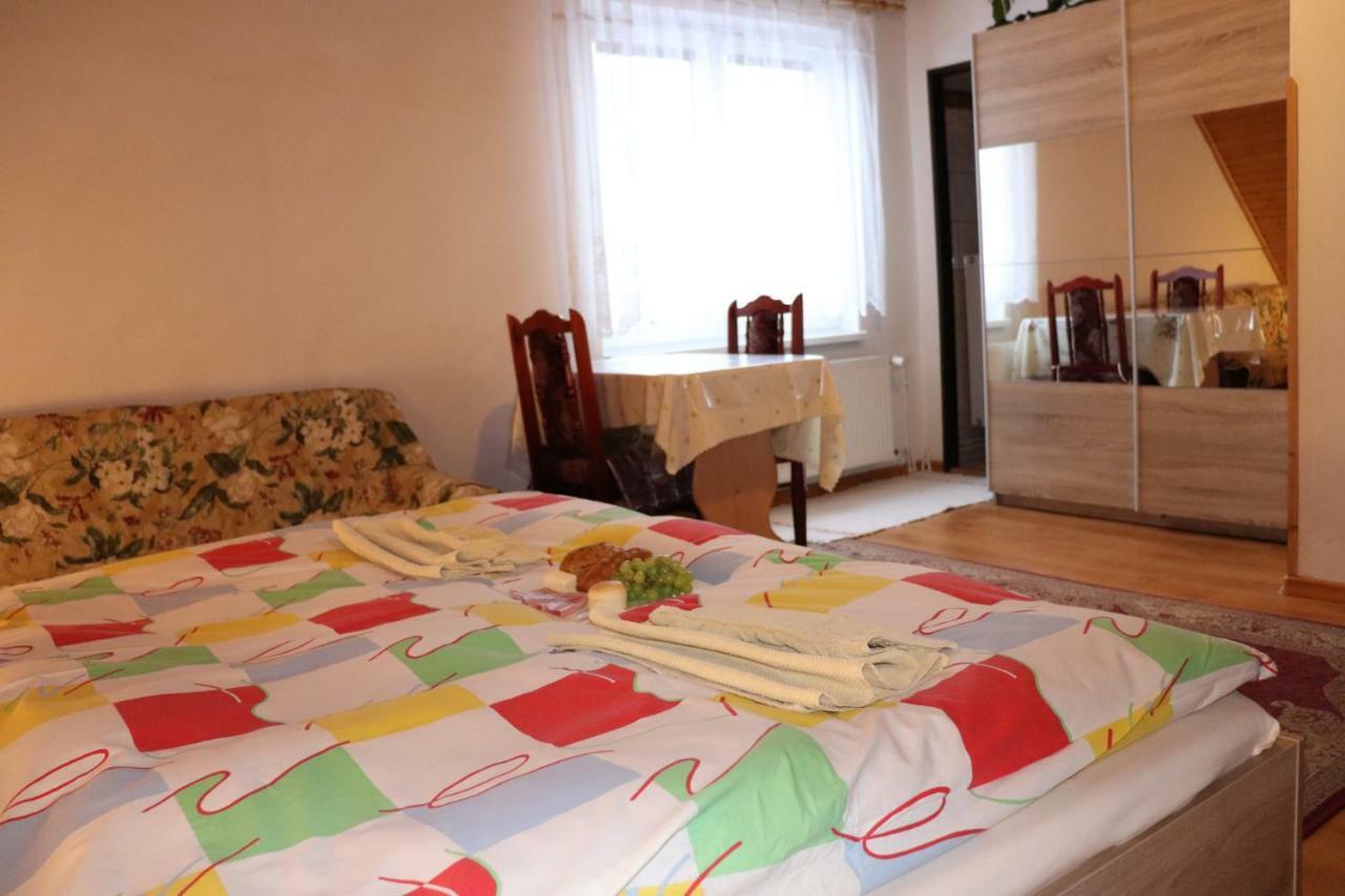 Domcek Na Orave Apartamento Habovka Exterior foto